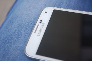 Samsung Galaxy A8 indistruttibile