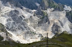 Tragedia a Carrara